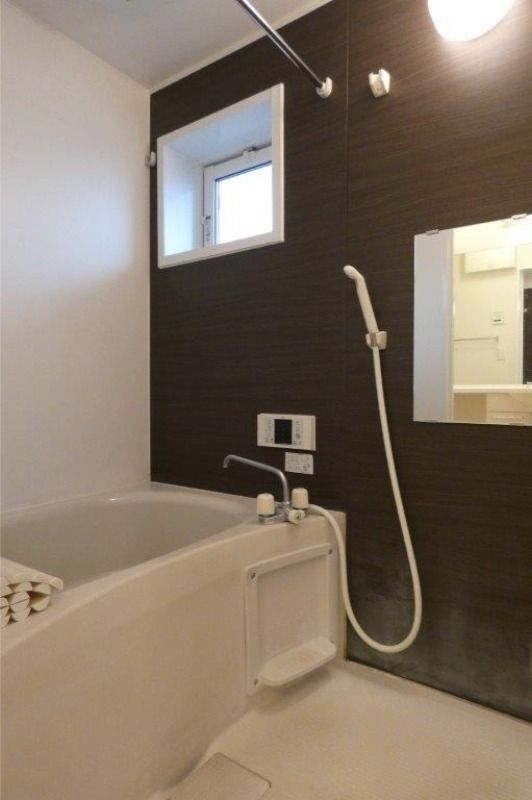 【バス】 図面と現状に相違がある場合には現状を優先