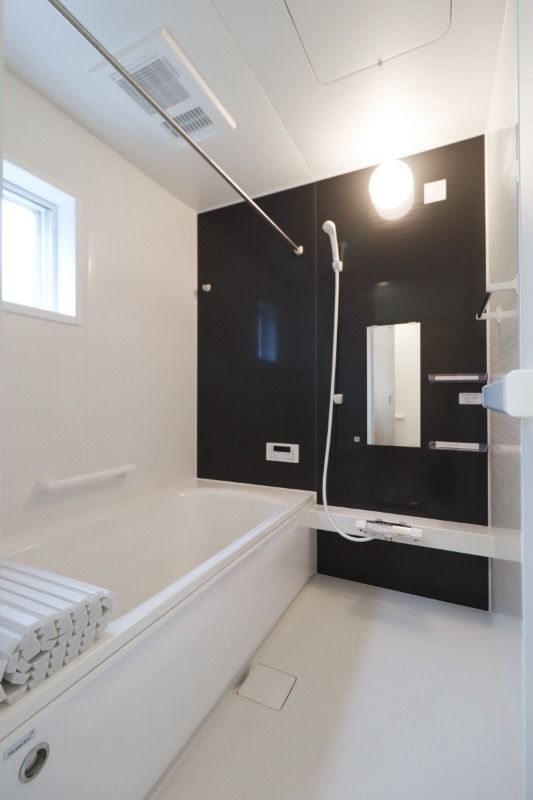 【バス】　図面と現状に相違がある場合には現状を優先