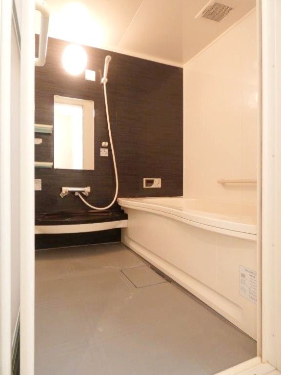 【バス】　図面と現状に相違がある場合には現状を優先