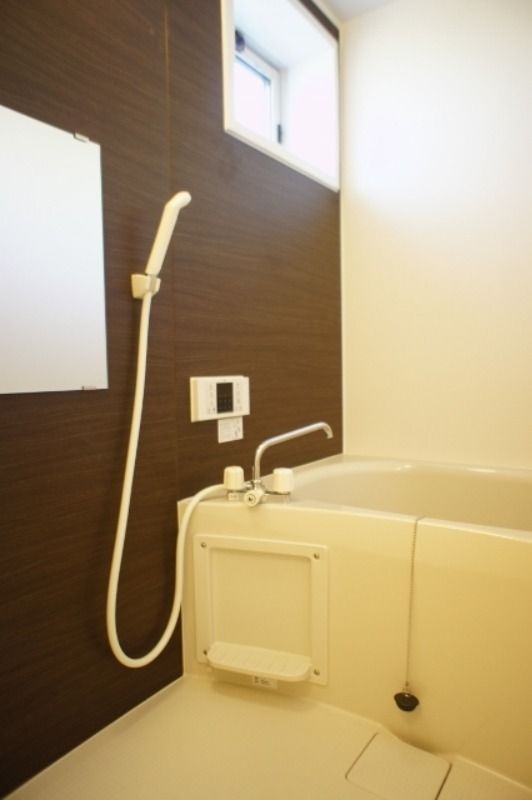 【バス】 図面と現状に相違がある場合には現状を優先