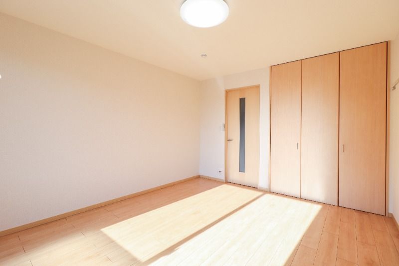 【寝室】　図面と現状に相違がある場合には現状を優先